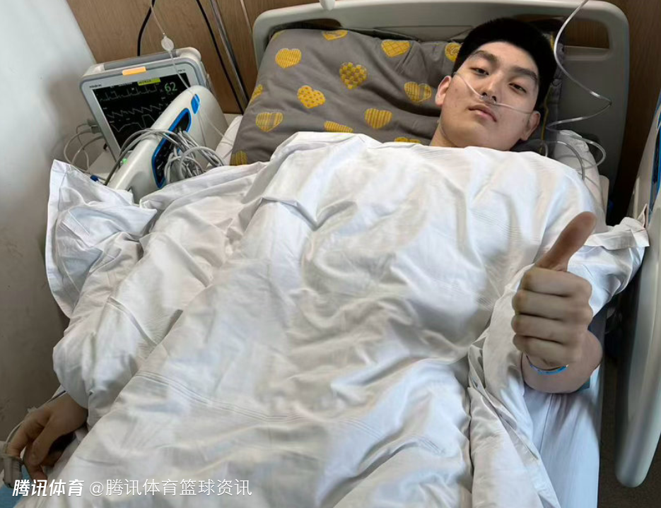 深圳男篮官方：冯熙瑞已于今日顺利完成手术 预计将伤停18周