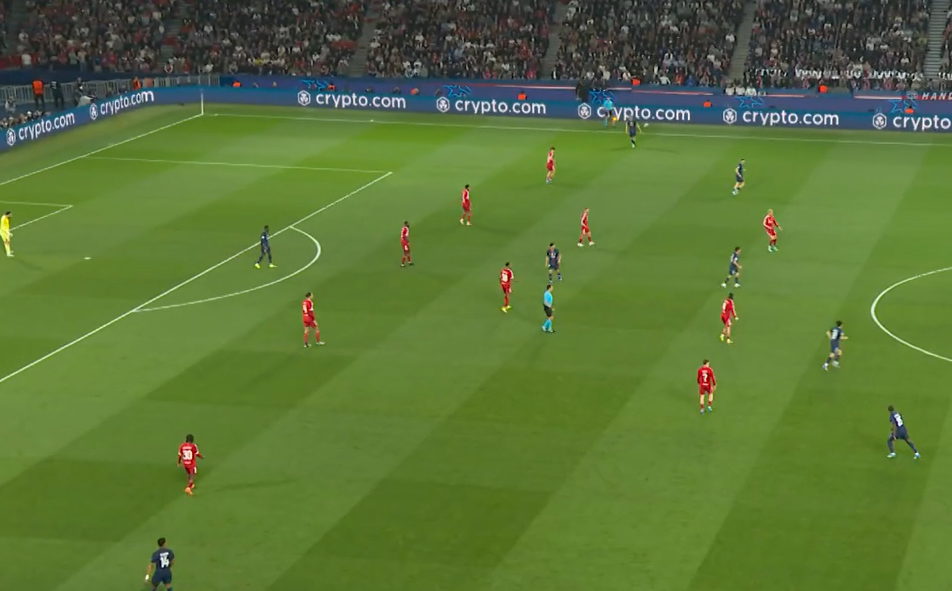 利物浦此役排出三中卫阵型，上一次还是在2017年12月