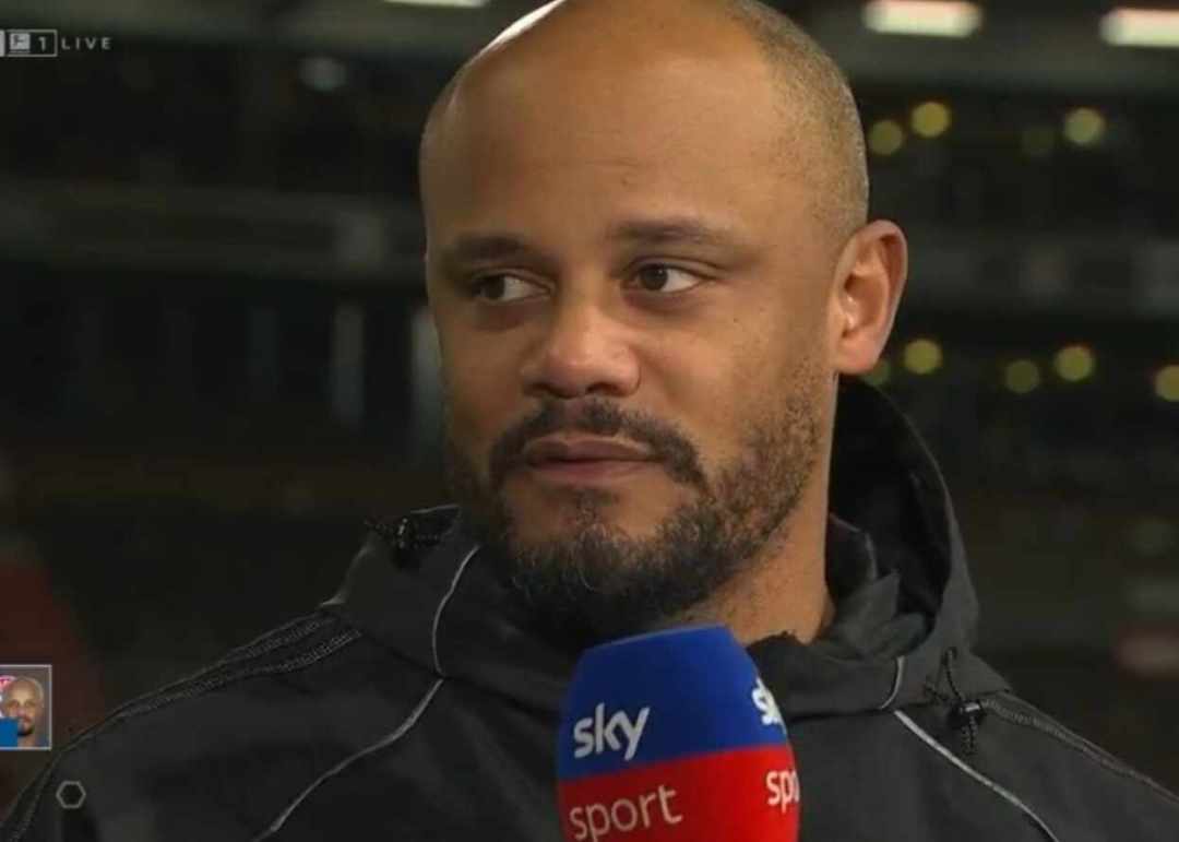 孔帕尼：打破单赛季进球纪录值得庆祝；穆西亚拉会参加世界杯