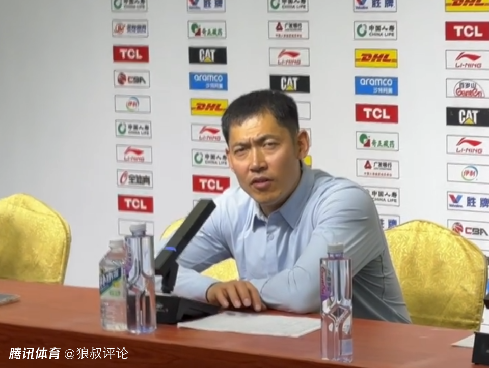 张庆鹏：比赛打得这么难看对不起北控球迷 沈梓捷受伤不是输球的借口