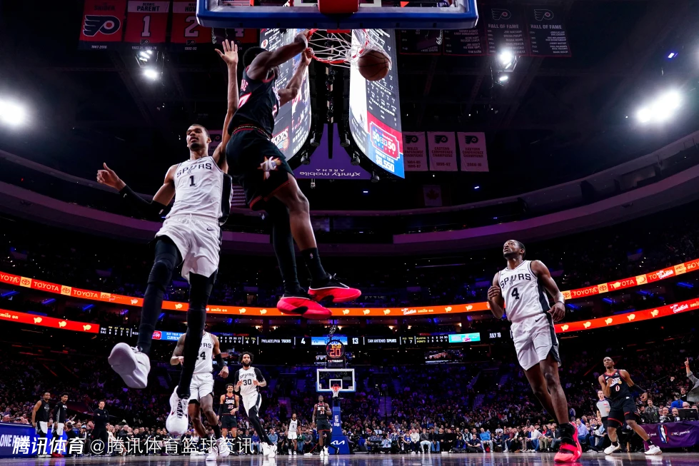 MRI确认伤情！76人新秀埃奇库姆腰部挫伤 缺席对阵爵士