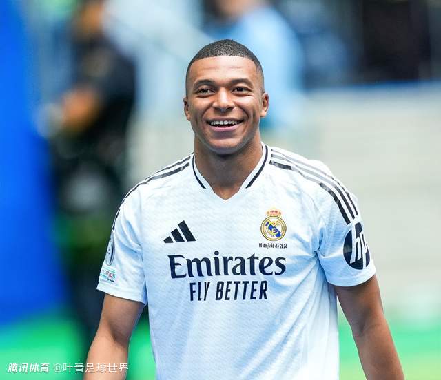 27岁姆巴佩考驾照：居民炸开锅 现场追星 教练是马竞球迷