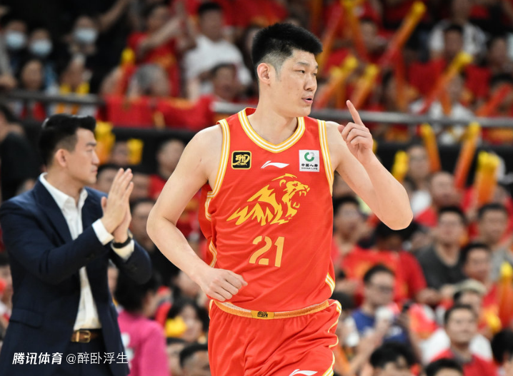 卫冕冠军广厦大胜深圳豪取5连胜 胡金秋9000分里程碑塔克21分