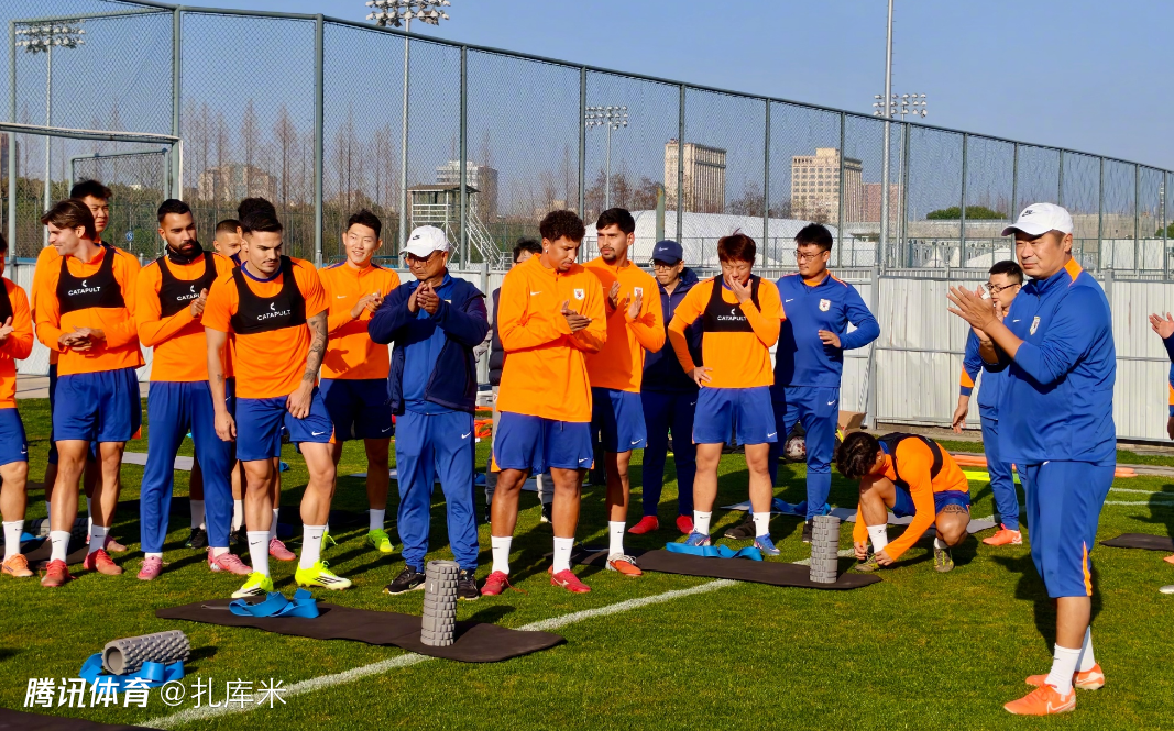 泰山vs辽宁首发：克雷桑卡扎泽卡三箭齐发，韩镕泽会旧主热菲尼奥出战