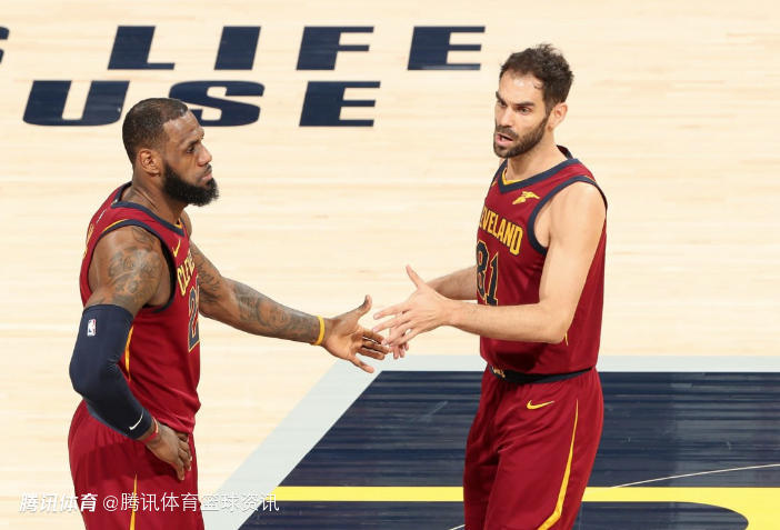 卡尔德隆：詹姆斯是GOAT 他已征战21年仍是联盟最佳球员之一