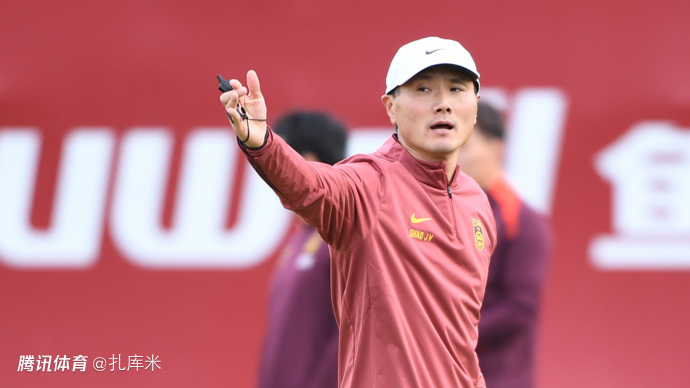 国足结束迪拜集训！球队就地解散，国脚返回各自俱乐部备战联赛