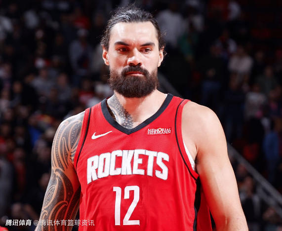 亚当斯：俄城的球迷至今仍然很尊重我 西部强队林立竞争太激烈