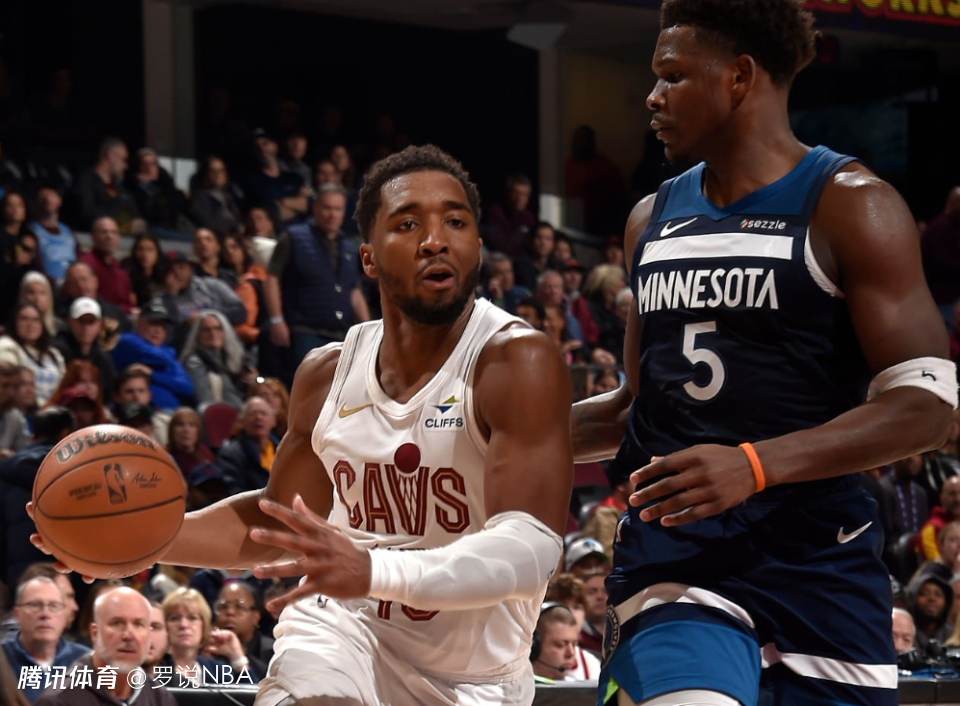 骑士5人得分20+！复仇终结森林狼4连胜 米切尔28分华子25分