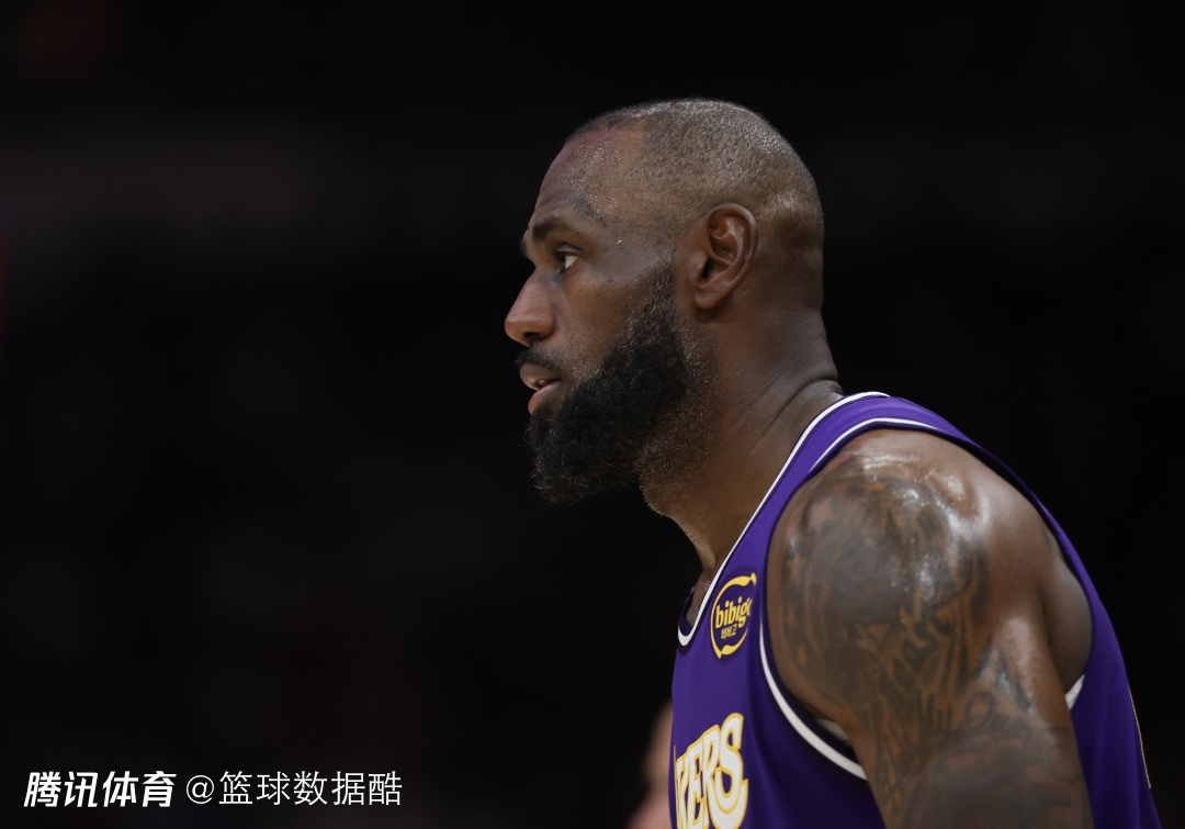 还是教练懂球！阿特金森盛赞老詹防守被低估：他限制了莫布利