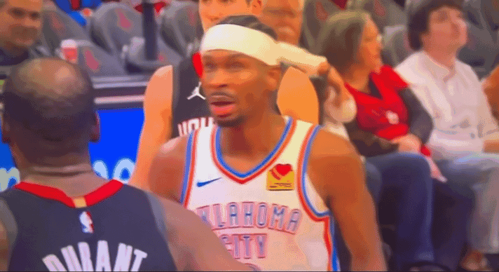 嘲讽杜兰特享受西部第七？唇语专家：亚历山大在说自己罚球命中率