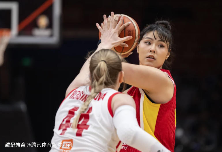 李月汝：世界杯每一场比赛都是生死战 希望年轻球员能走出去提高自己