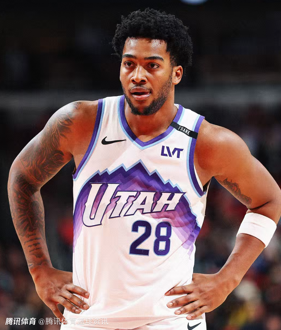 轰43分创爵士队史第二年轻纪录！森萨鲍22岁74天砍40+ 仅次于米切尔