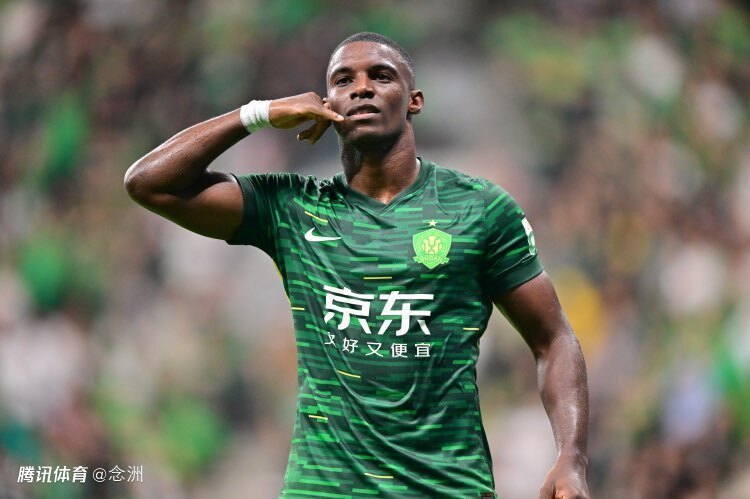 国安外援：在中国待久了不想回欧洲！这里干净安全 不用担心手机被偷