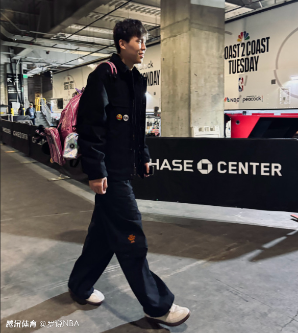 问题不大！杨瀚森赛后发声报平安 开拓者主帅也庆幸他伤的不重