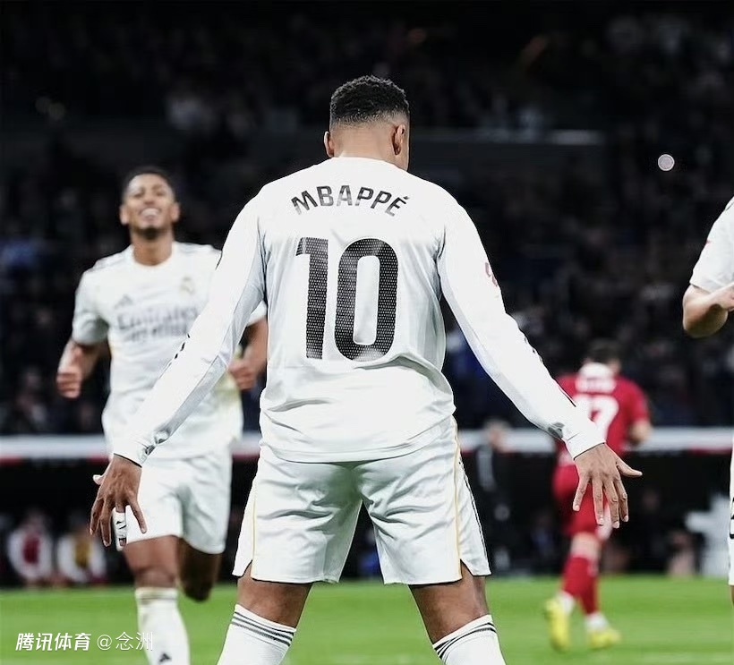 足坛一夜动态：姆巴佩59球平C罗！利物浦胜9人热刺 阿森纳圣诞冠军