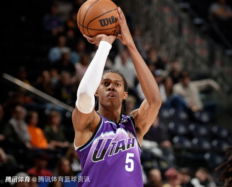 杰威谈科迪-60正负值：我当年正负值-40还拿了总冠军 这数据压根没意义