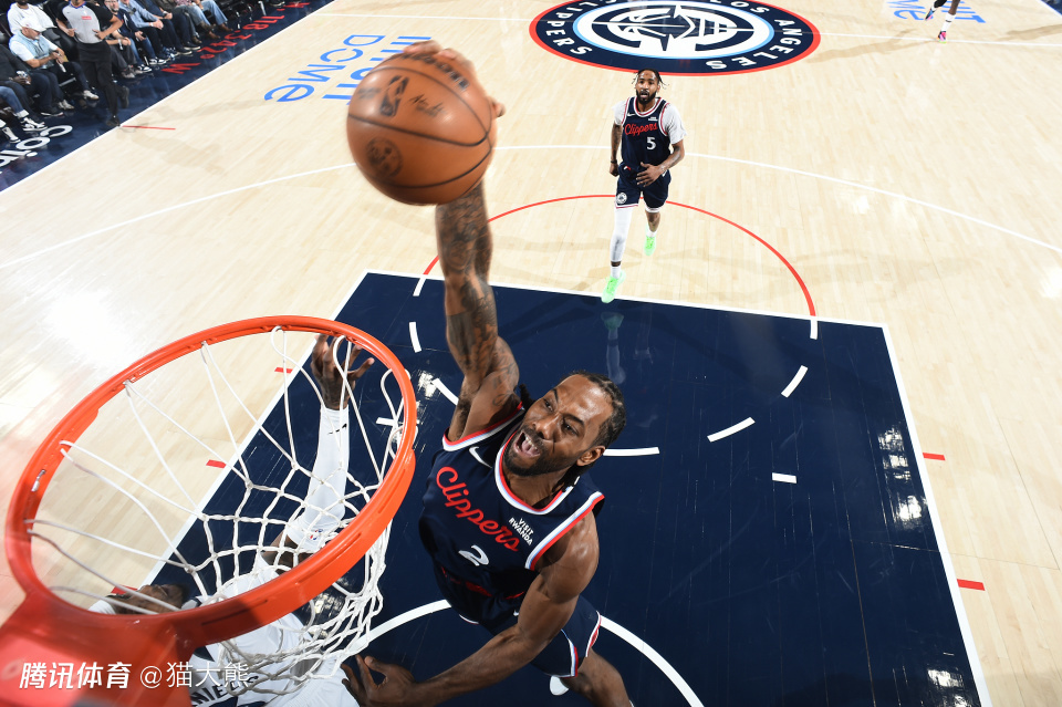 数据帝：45+5+5+2！小卡成近31年首人 哈登创造一项队史纪录