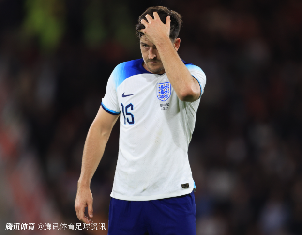 1比1平乌拉圭！马奎尔：点球判罚太牵强 对方射门已飞过横梁怀特只是封堵