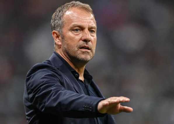 弗里克：库巴西的红牌存在争议，VAR无法正确介入还有什么用