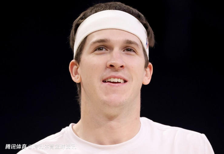 苏群：里夫斯受伤湖人进攻下滑需提升防守 雷迪克或变阵让斯马特首发