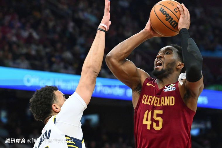 里程碑！米切尔骑士生涯总得分破7000大关 成队史第12人