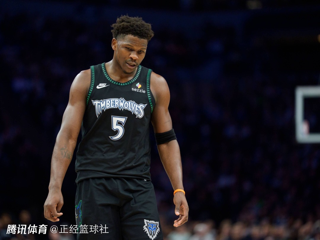 爱德华兹正式无缘评奖！因膝伤缺席今天战活塞 生涯最强一季留遗憾