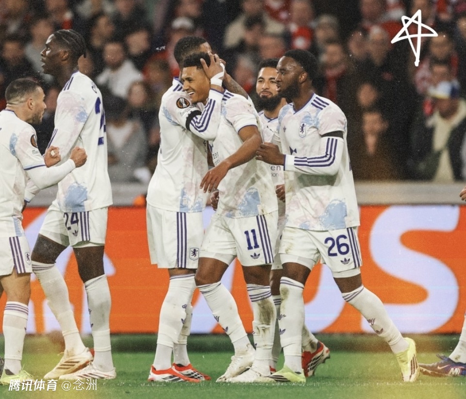 足坛一夜动态：英超欧战8队不胜 伊朗男足回应特朗普 曼城门神怒斥裁判