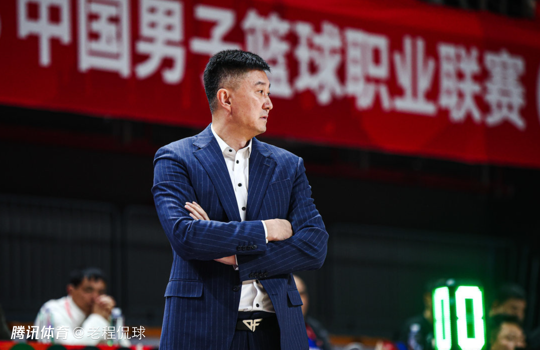 广东即将首次迎来完整阵容 杜锋能否平息质疑？