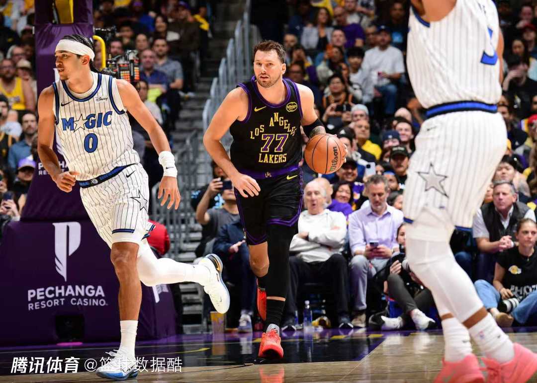 东契奇反省称最后一攻本该突破而非停球 犹豫跟此前手感不佳有关