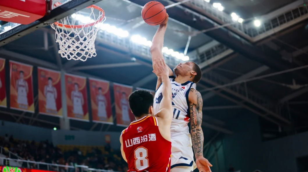 CBA：奈特25分山西力克山东 约翰逊30分难救主