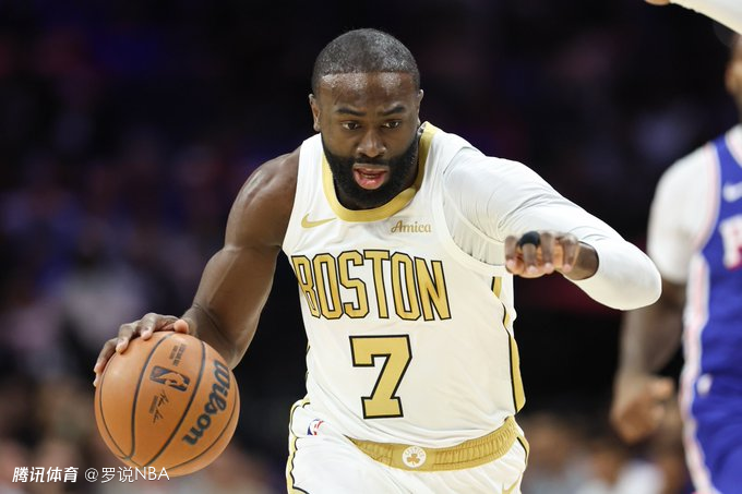 布朗公开批评裁判被罚3.5万美元！曾放话不在乎：想罚多少就罚多少