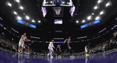 胖子欺负人啊！256斤约基奇压垮乔治：双方体重相差90斤