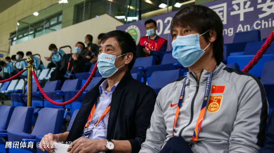 足协宣布罚13队扣分！73人终身禁足：李铁陈戌源在列，秦升郝伟上榜