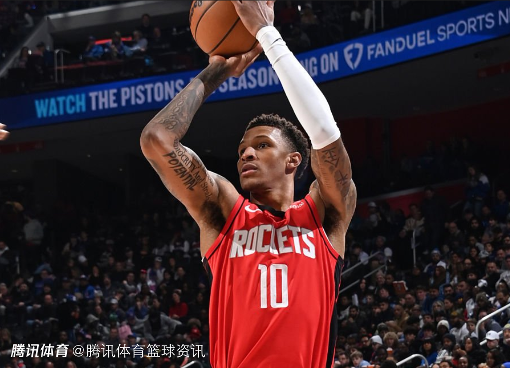 小贾谈一月投篮低迷：犹豫不决是原因 全队鼓励我要坚持出手