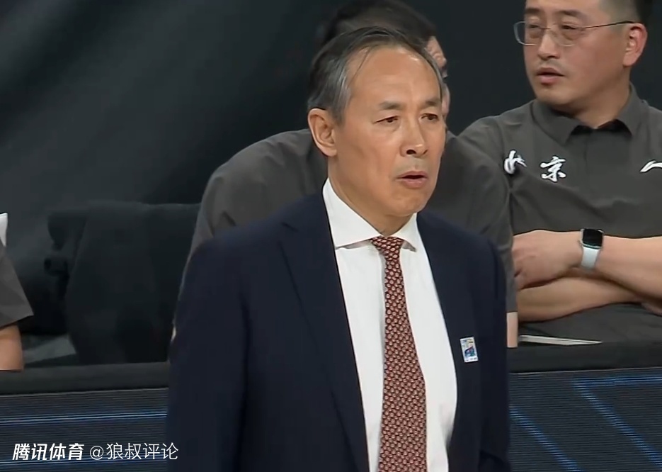 许利民：我们对阵天津准备非常充分 麦基策应顺下能带动我们整个进攻体系