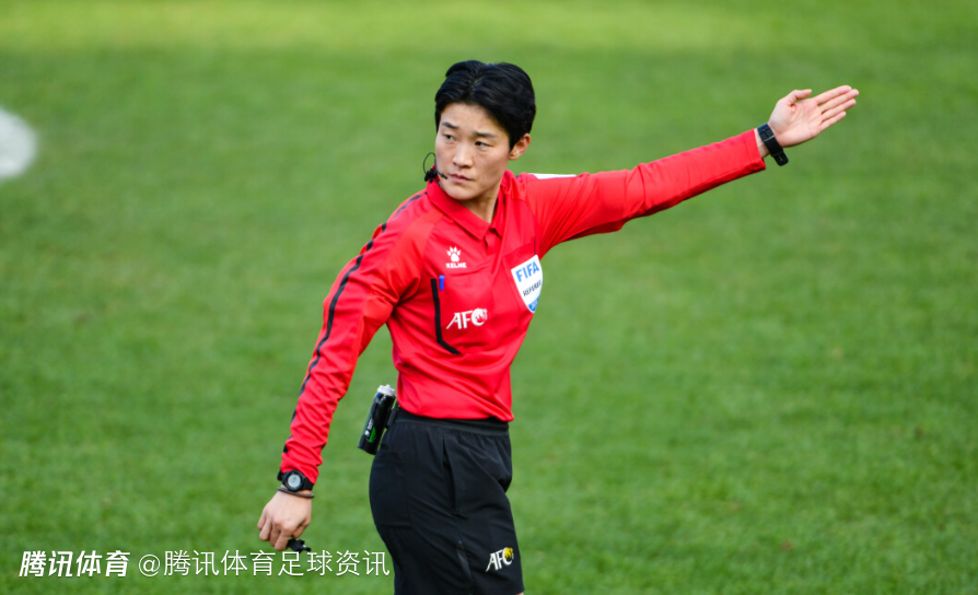中国裁判组执裁女足亚洲杯揭幕战！董方雨主哨澳大利亚vs菲律宾