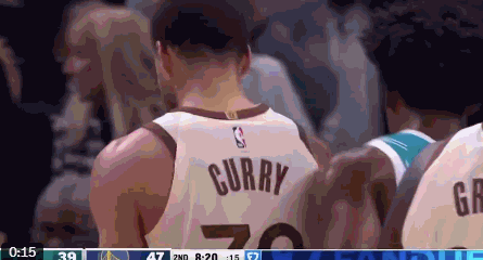 库里走到场外都跟着！塞克斯顿严防勇士王牌 球迷调侃比阿耶莎都好