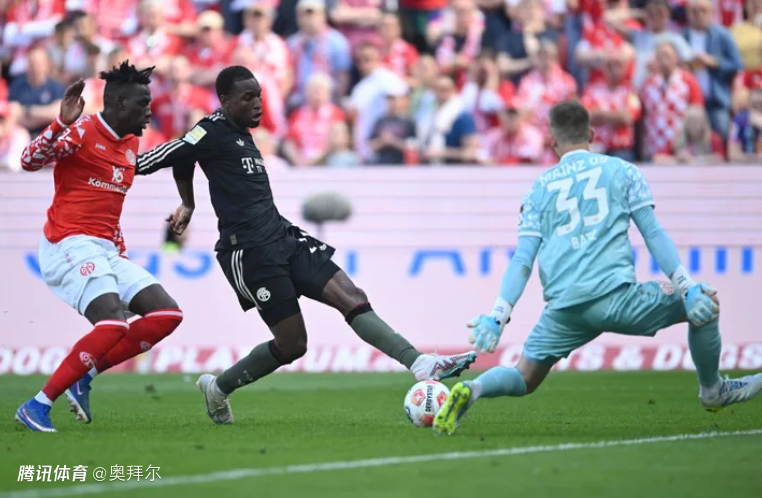 拜仁又创德甲新纪录！单季客场狂轰50球，杰克逊写意凌空斩