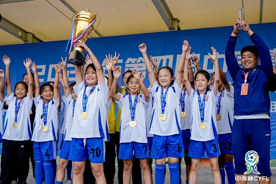 陕北县城的“足球理想国”里，那些被足球改写的命运