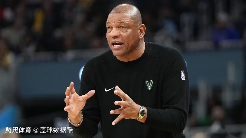 雄鹿过去22场仅赢7场字母哥还伤停 里弗斯：没必要做重大调整