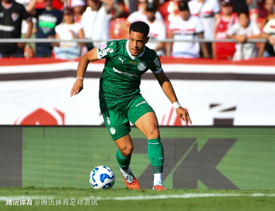 世体：切尔西5000万欧初步报价罗克 巴萨保留二转分成条款