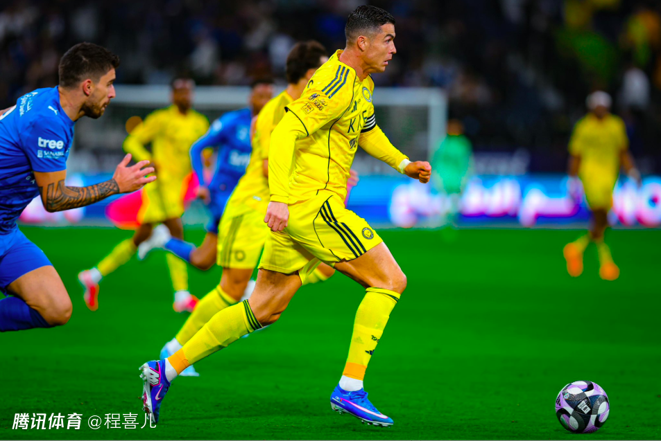 20连胜！沙特联：新月3-1送十人胜利3连败 C罗进球 门将球网内染红