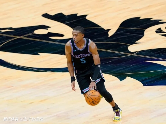 福克斯：论技术能力莱昂纳德历史前十 别忽视老詹为篮球所做的一切