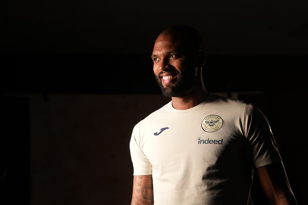 蒂亚戈：没想过24岁与哈兰德争金靴；大罗内少C罗都是偶像