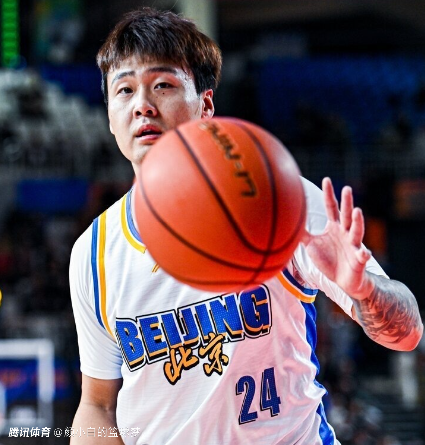 7连胜延续不败！周琦复出北京26分大胜福建 赵睿11+4雷蒙5三分