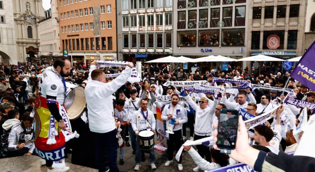 200名皇马球迷因航空公司罢工没能赶到现场，球票只能作废