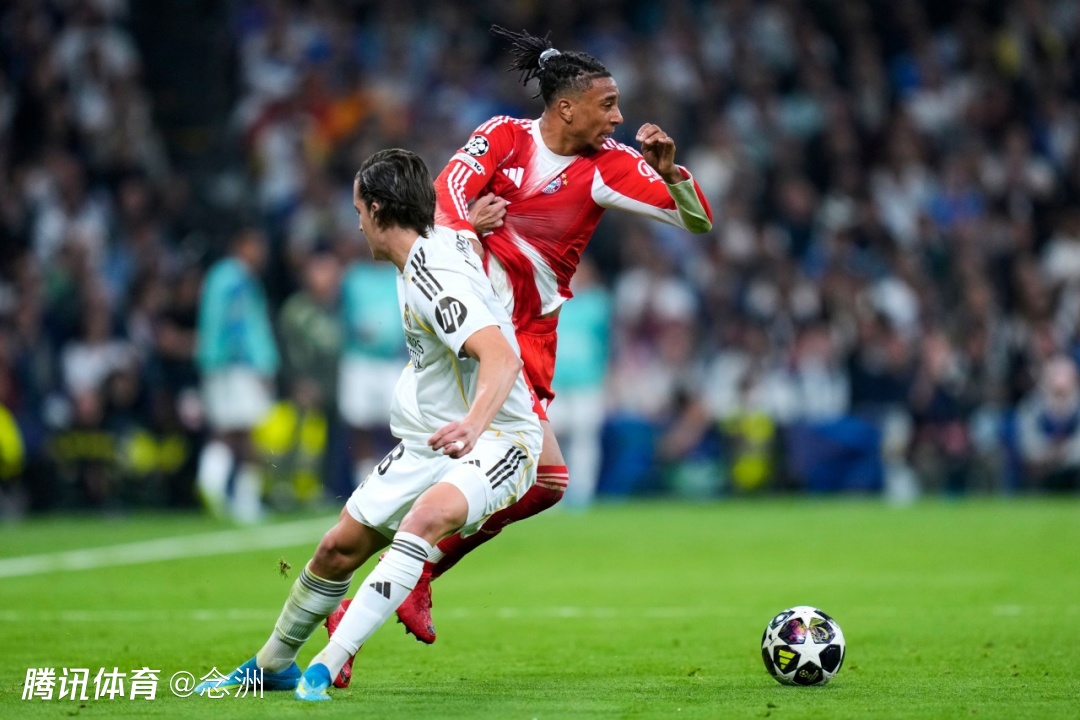 助攻凯恩！奥利塞获亨利称赞：独一无二 用大脑而非眼睛阅读比赛