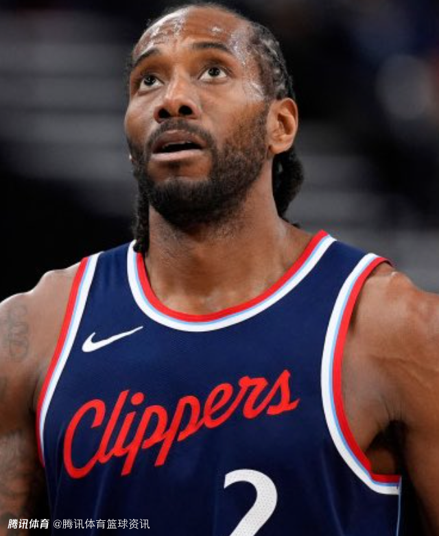 队记：勇士交易截止日前曾试图交易得到小卡字母哥 今夏会继续追逐小卡