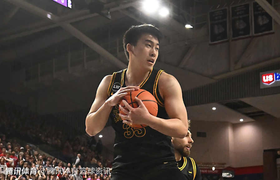 高开低走！王俊杰上半场7分全场9分 旧金山大学不敌圣塔克拉拉大学