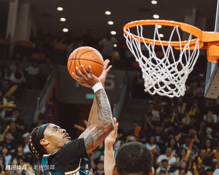 麦考尔两战15中3戳破杜锋最后希望 广东即将裁掉的是他？